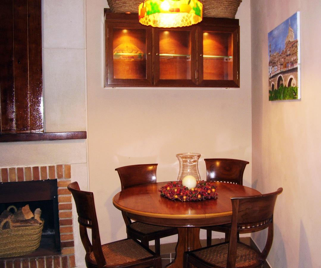 Casa Escosa Hotel Albalate del Arzobispo Buitenkant foto