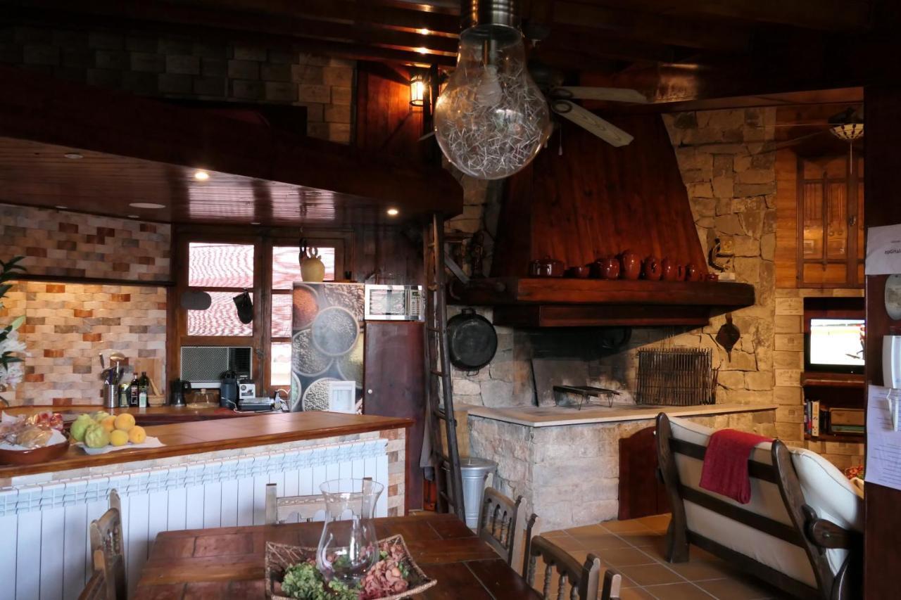 Casa Escosa Hotel Albalate del Arzobispo Buitenkant foto